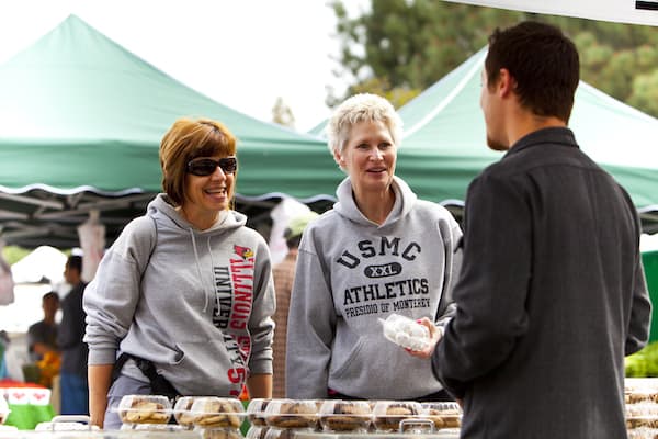 Burbank Farmers Market photo 1
